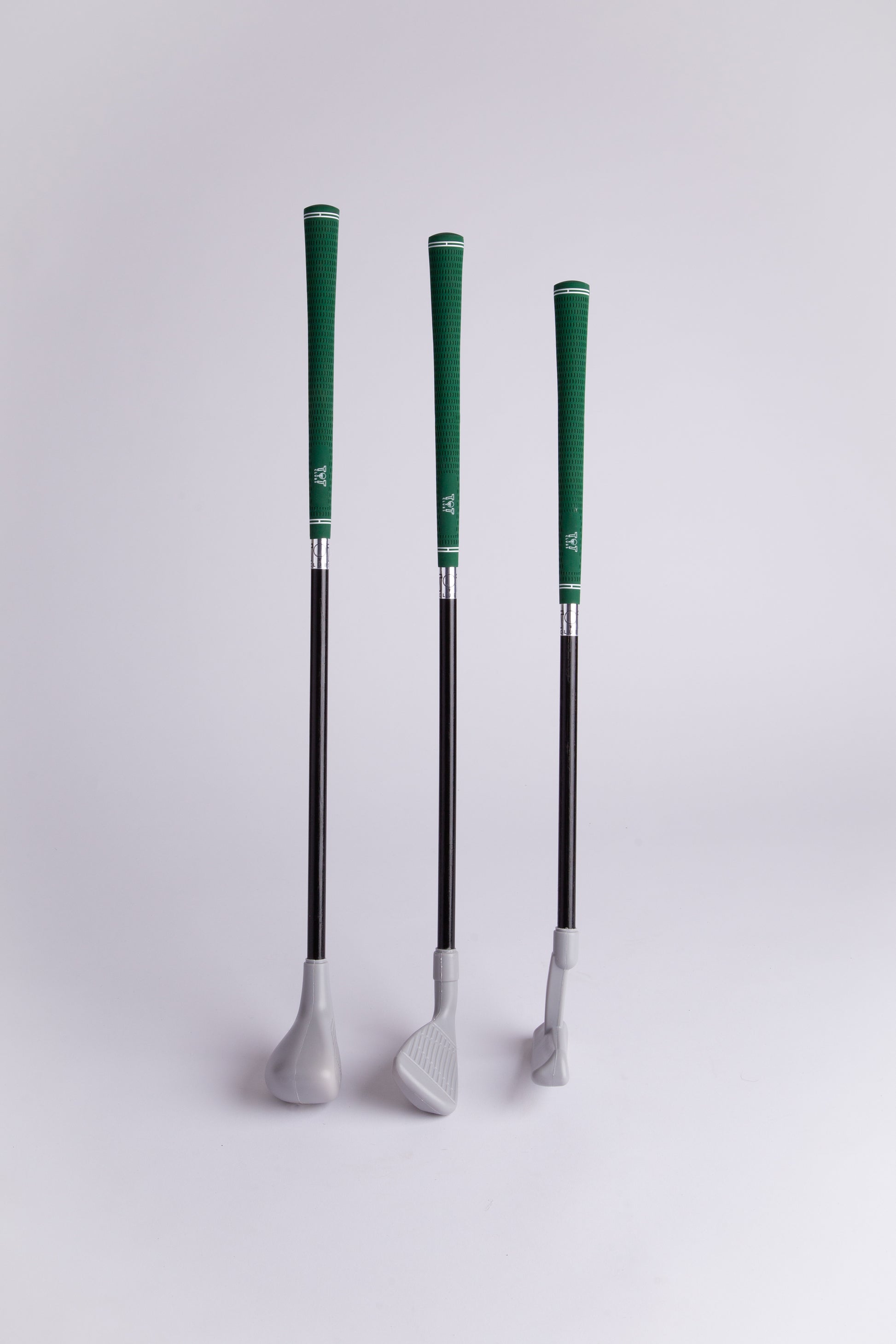 Lightweight kids golf club set ages 1-4 with real green grip