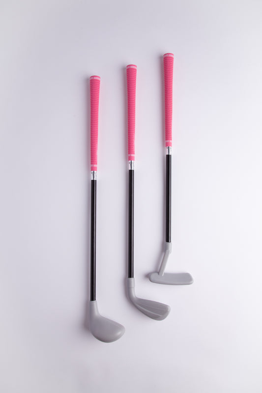 Lightweight golf clubs for toddler girls with pink grips